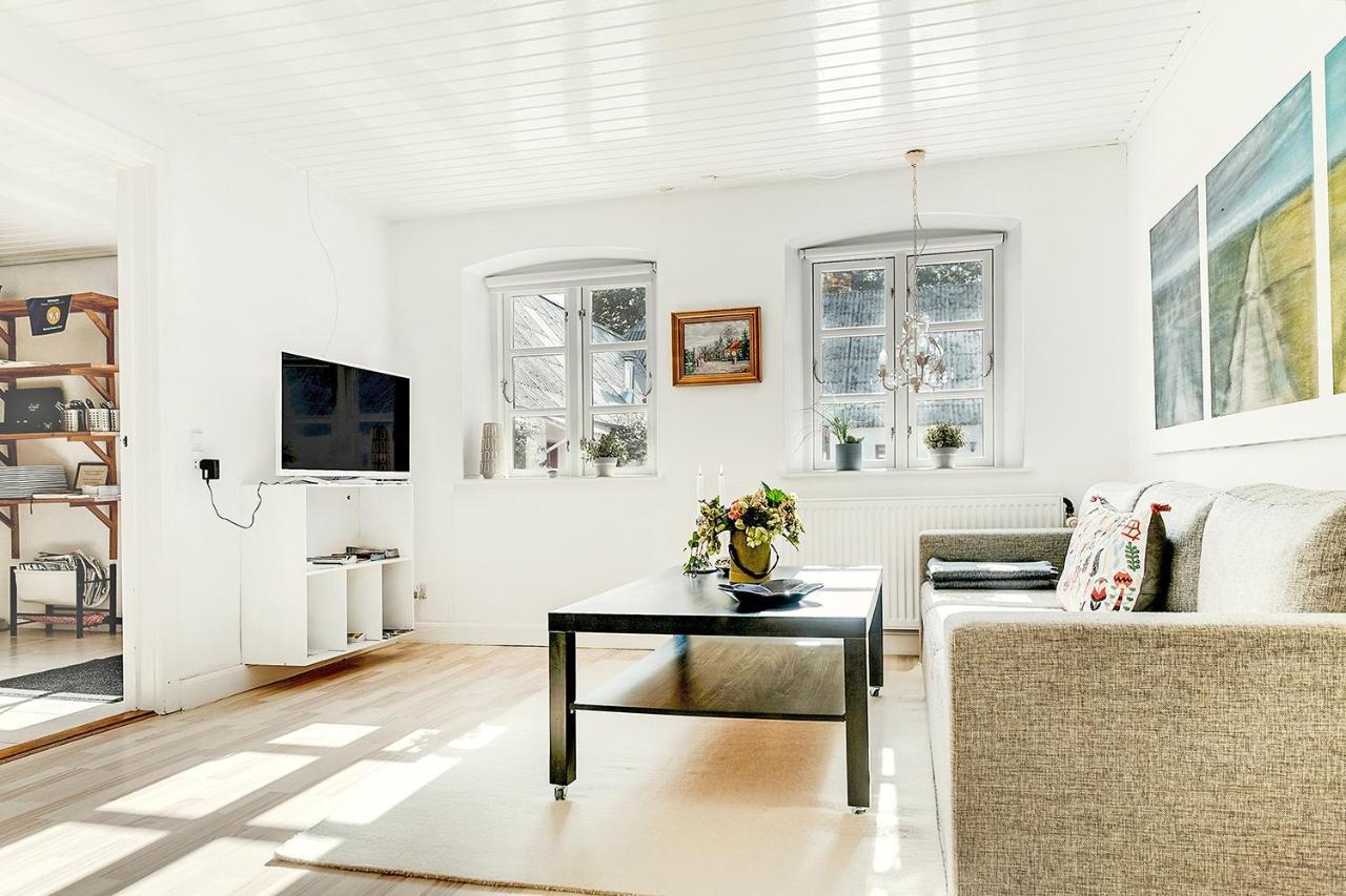 Bed And Breakfast Alokke Nyborg Bagian luar foto